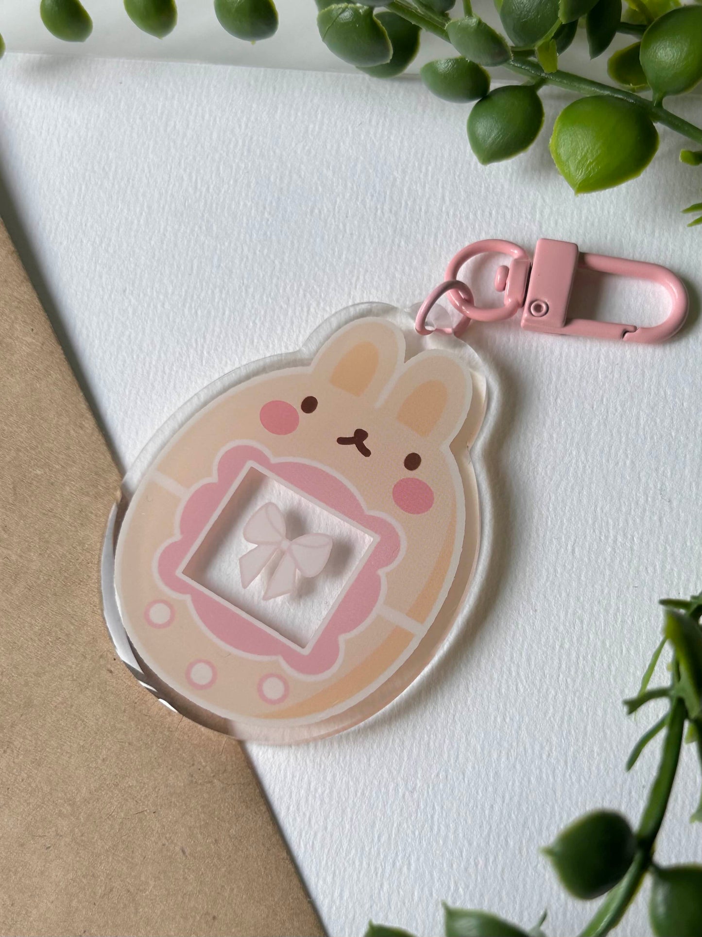 tamagotchi - bunny keychain
