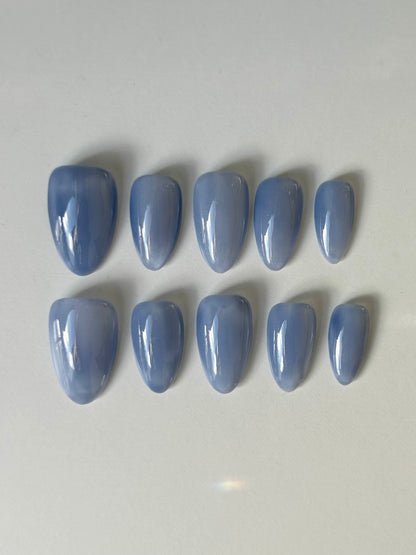 Blue Cateye