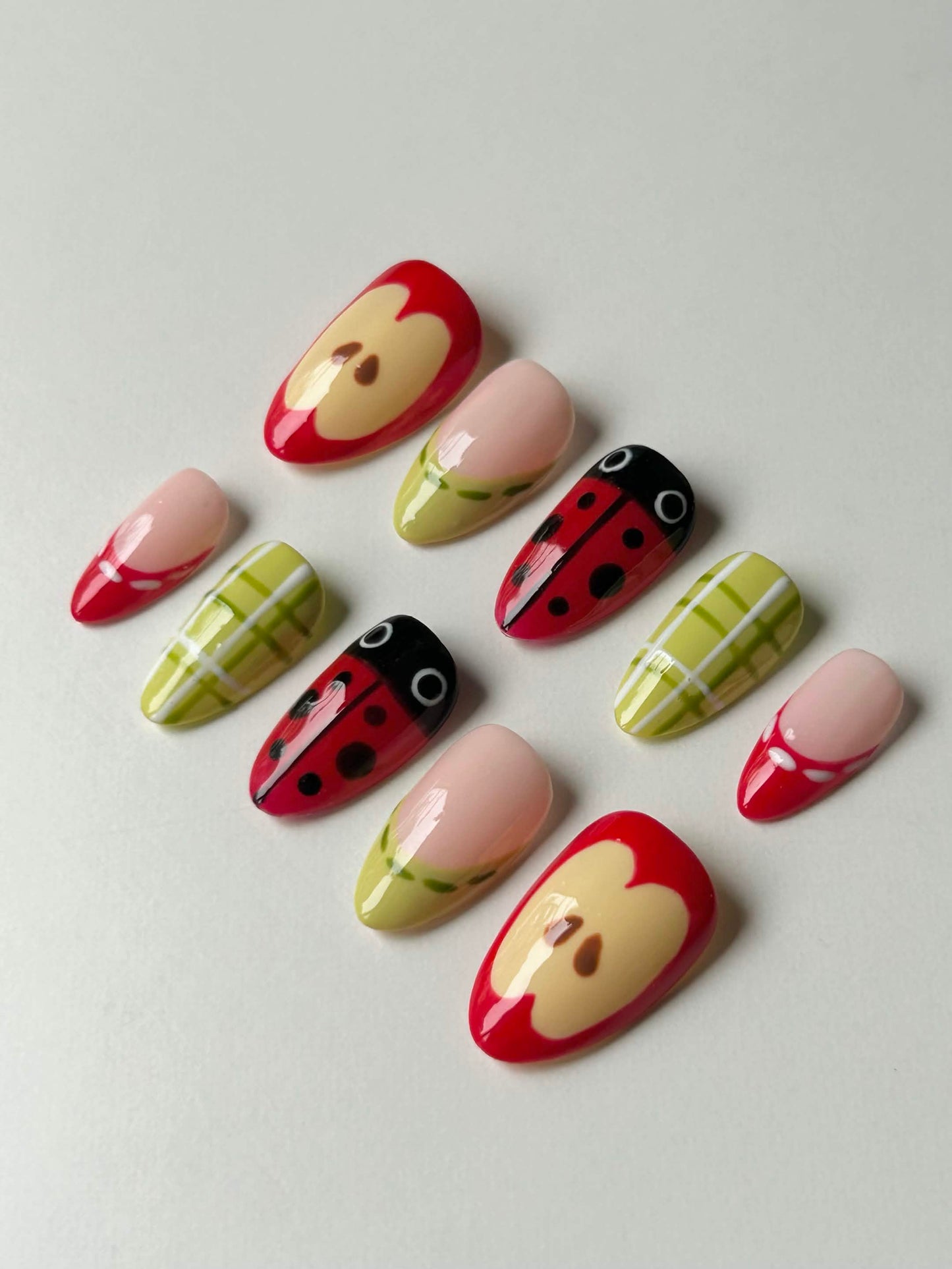 apples & lady