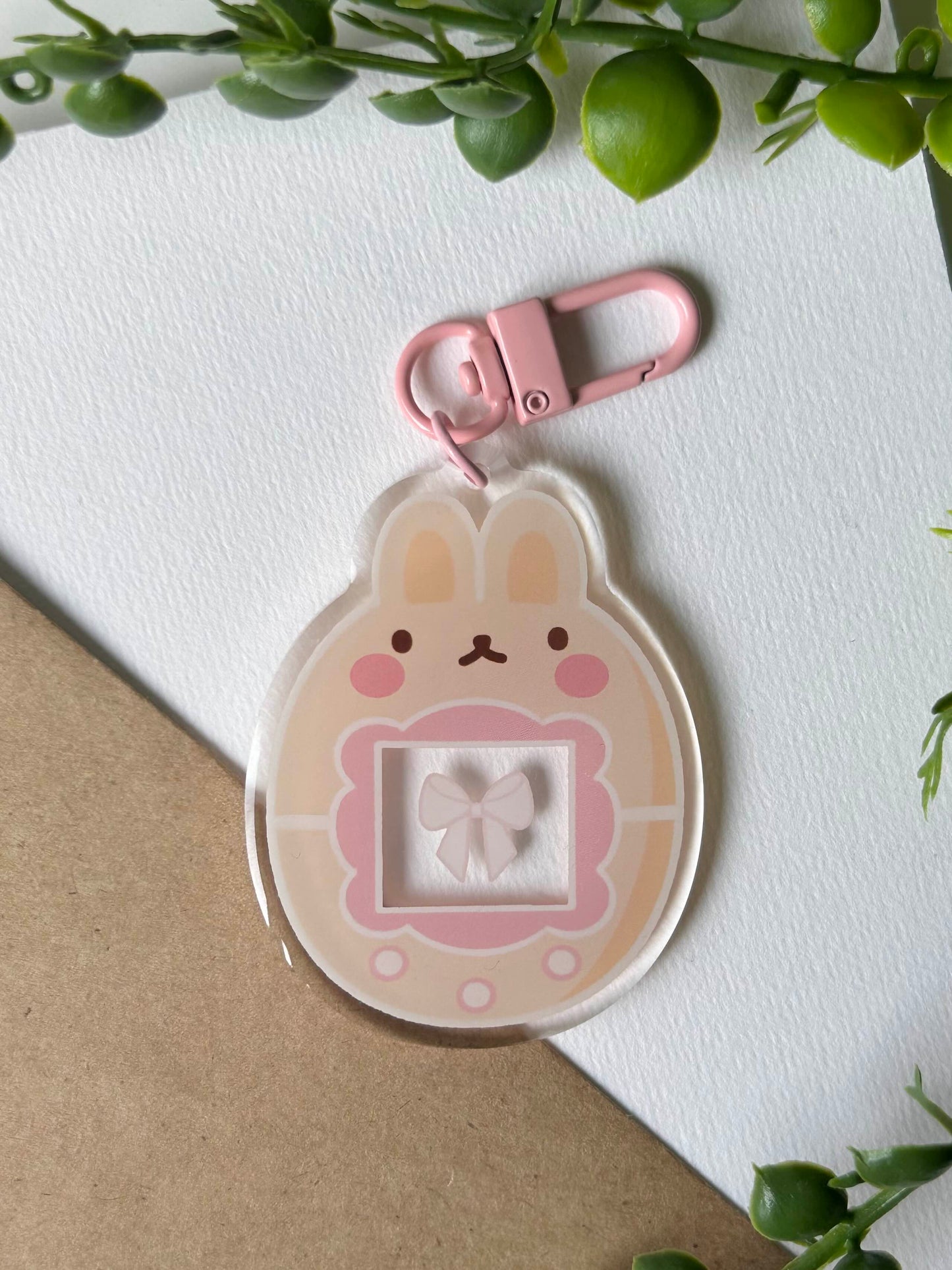 tamagotchi - bunny keychain